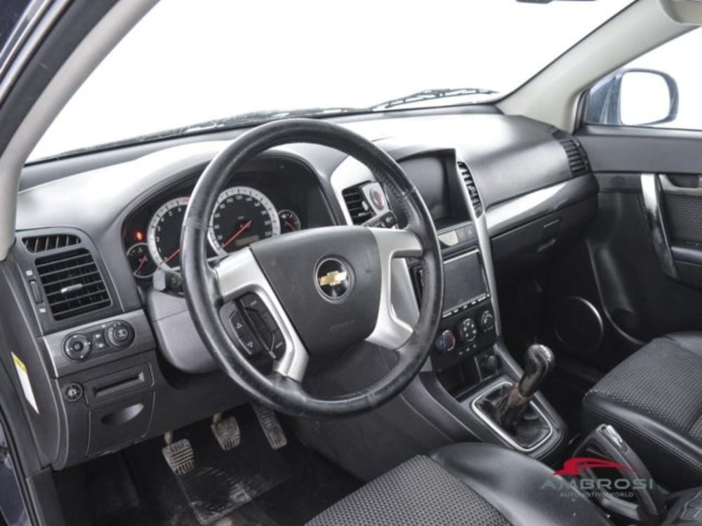 Chevrolet Captiva usata a Perugia (8)
