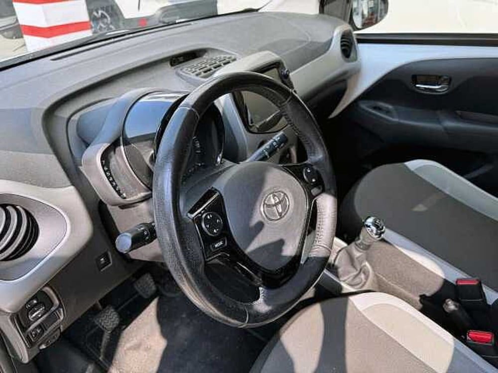 Toyota Aygo usata a Brescia (9)