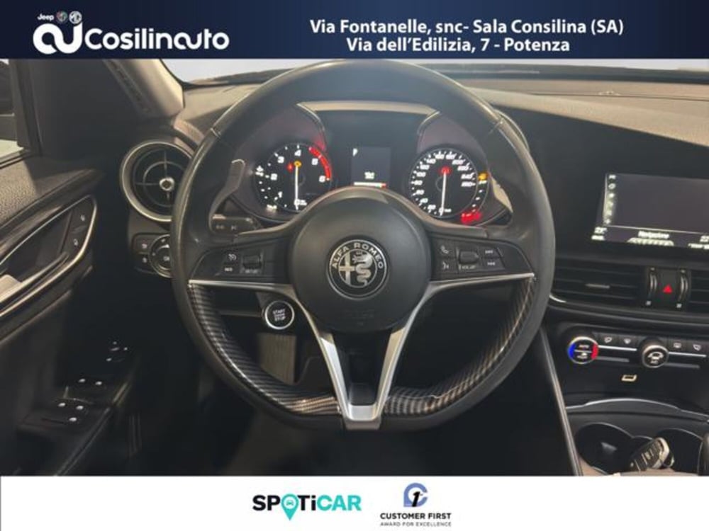 Alfa Romeo Giulia usata a Salerno (12)