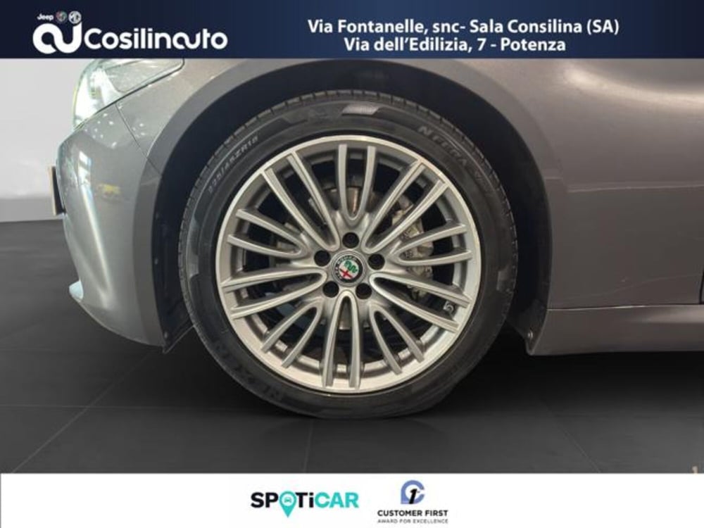 Alfa Romeo Giulia usata a Salerno (19)
