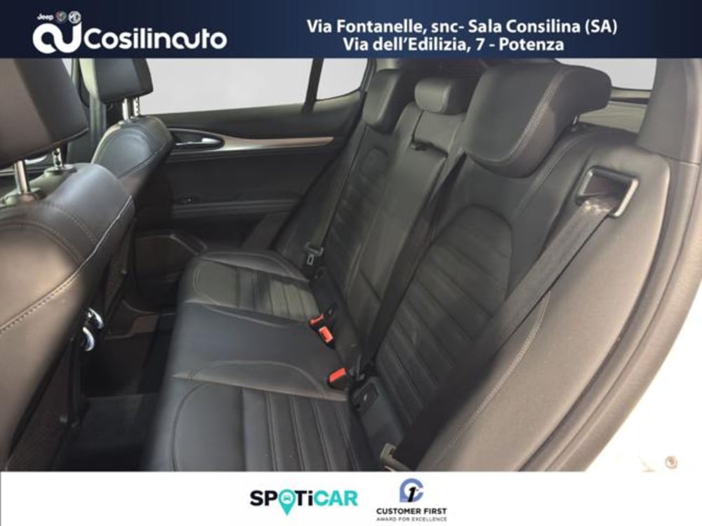 Alfa Romeo Stelvio usata a Salerno (10)