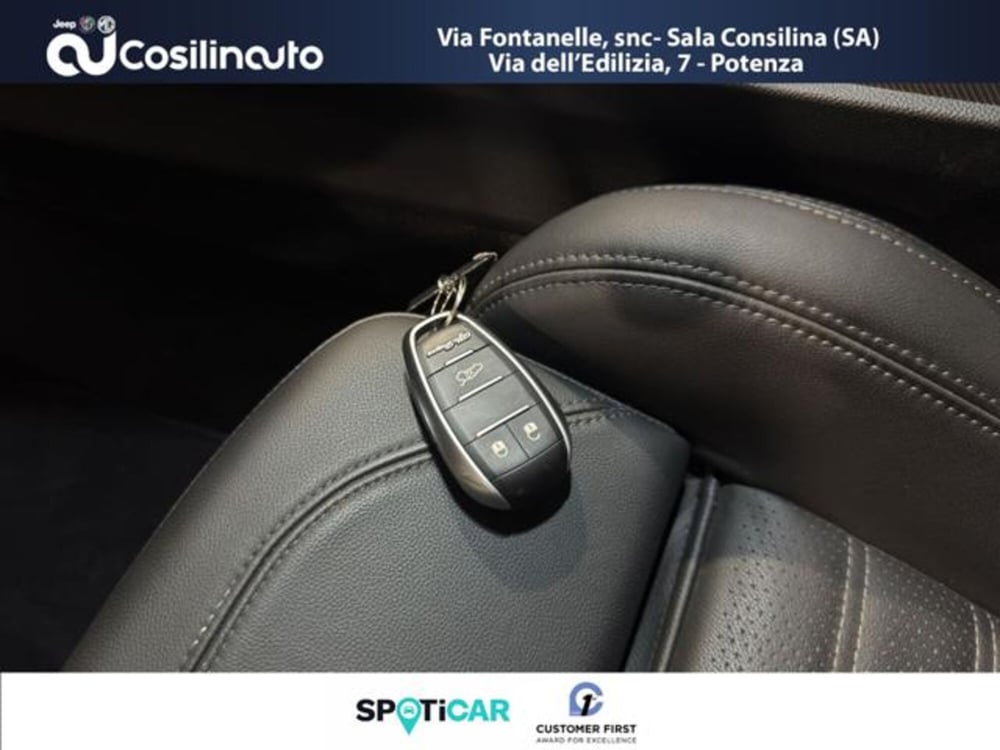 Alfa Romeo Stelvio usata a Salerno (20)