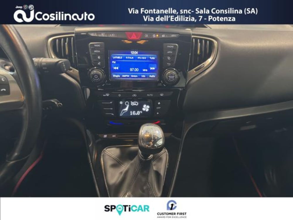 Lancia Ypsilon usata a Salerno (14)
