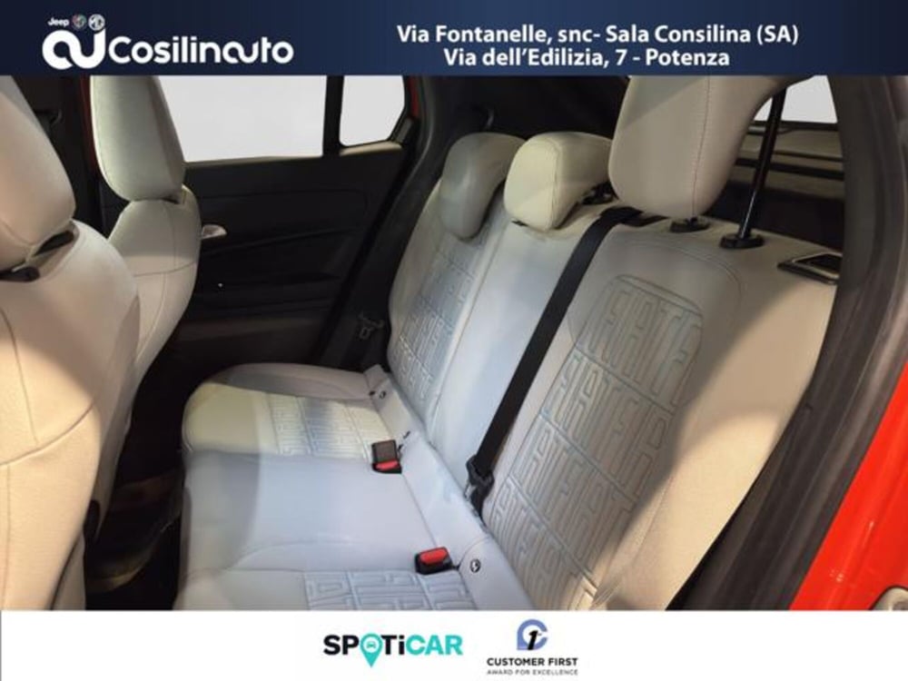 Fiat 600e nuova a Salerno (10)