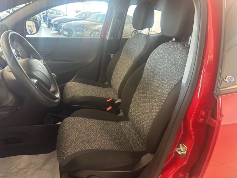 Lancia Ypsilon usata a Cuneo (11)