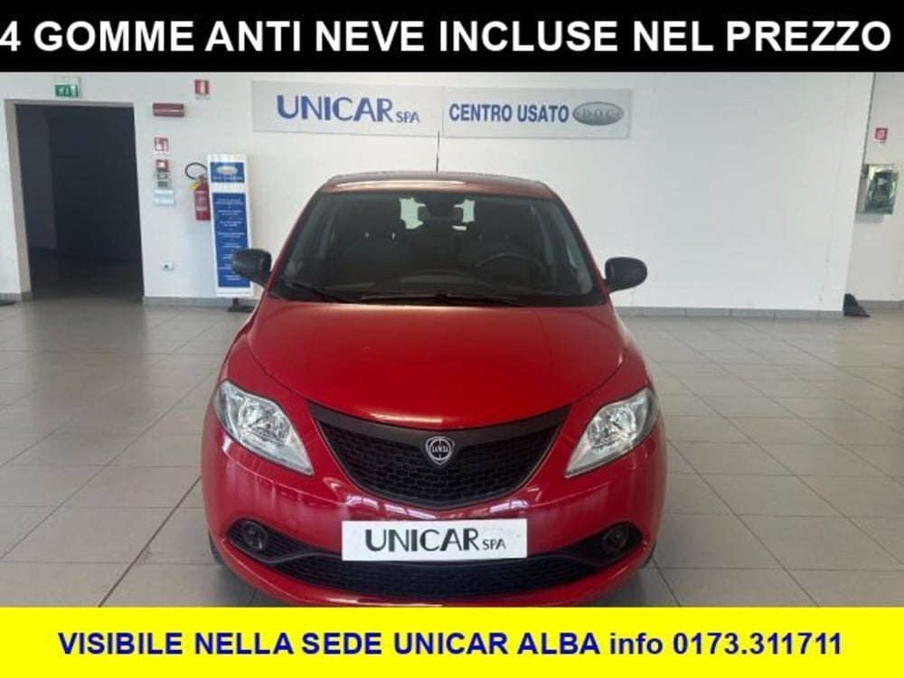 Lancia Ypsilon usata a Cuneo (2)