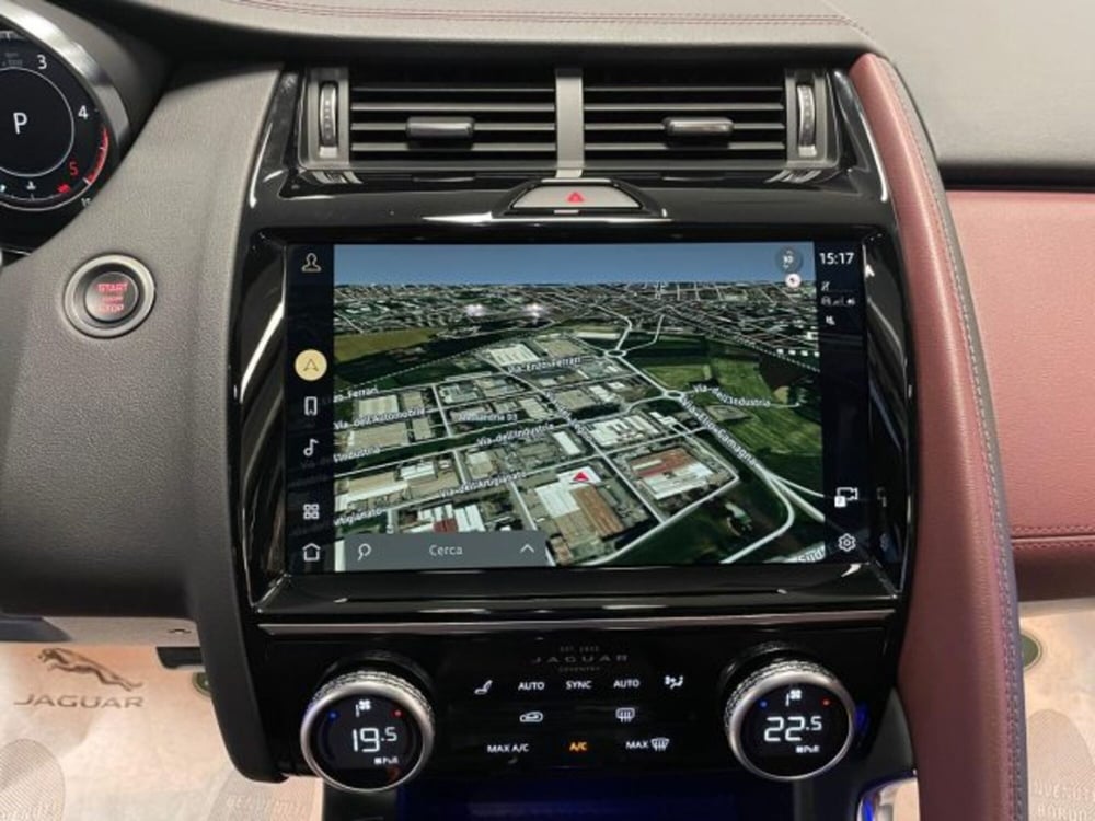 Jaguar E-Pace usata a Cuneo (10)