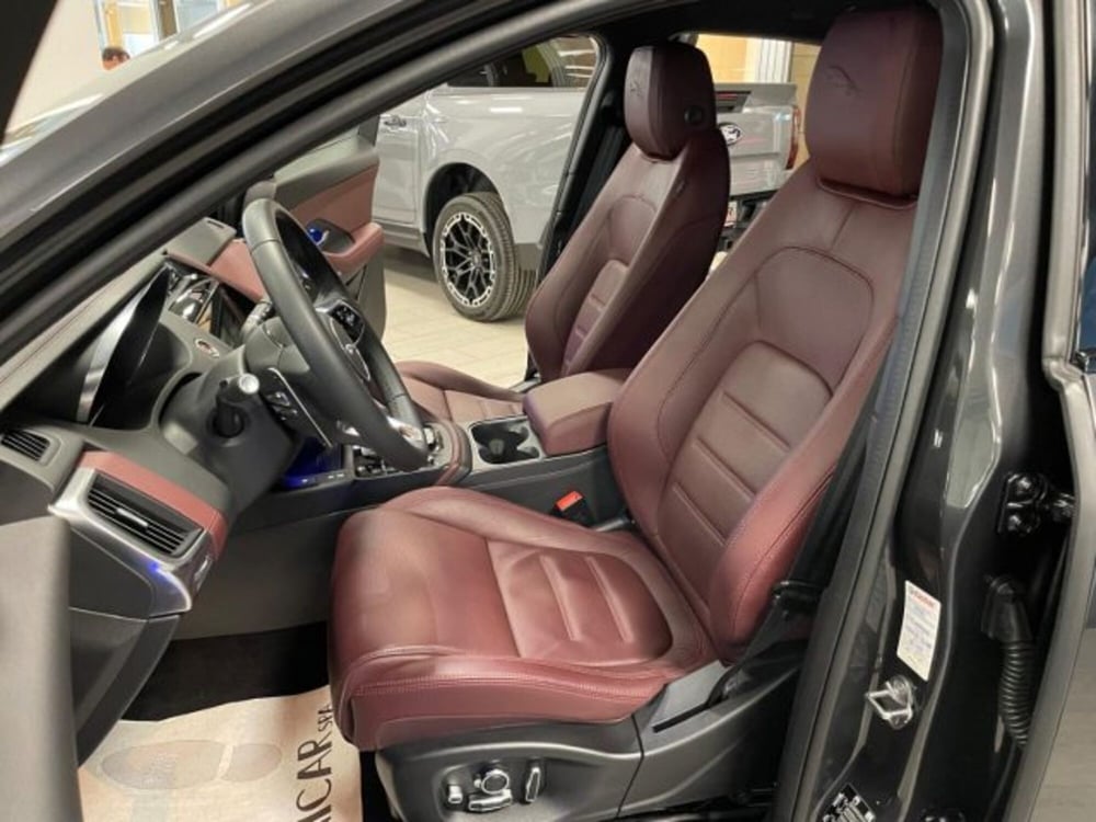 Jaguar E-Pace usata a Cuneo (13)