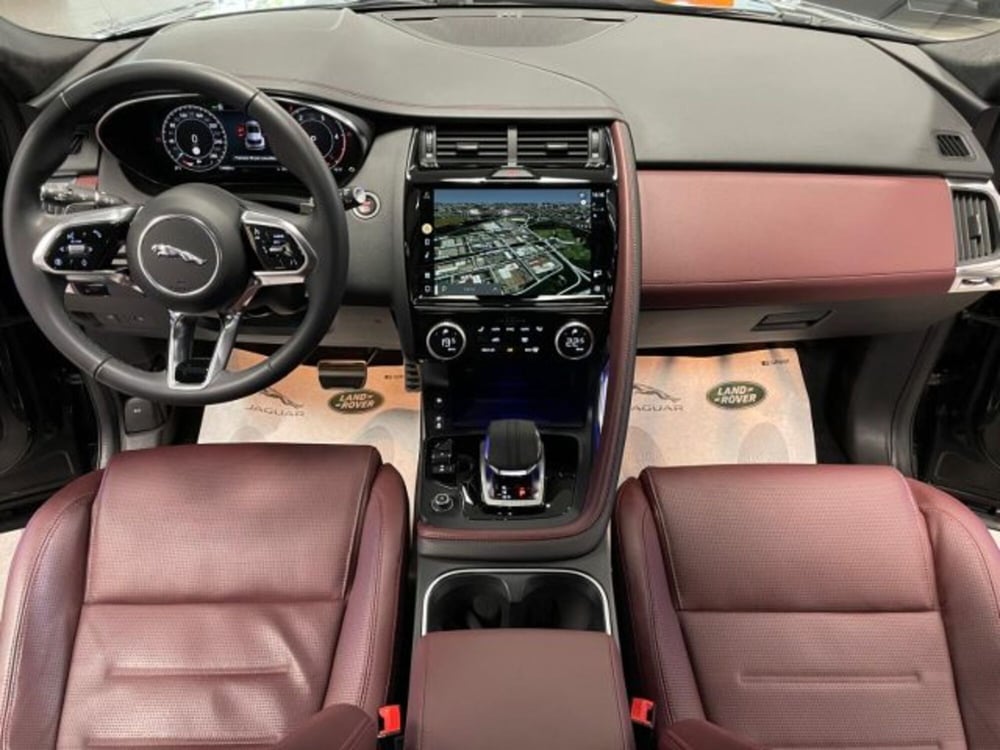 Jaguar E-Pace usata a Cuneo (9)