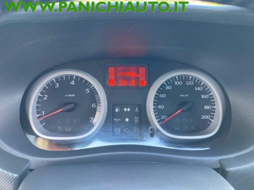 Dacia Duster usata a Arezzo (12)