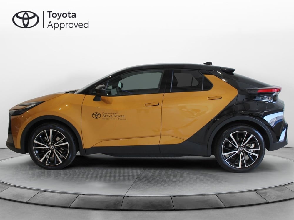 Toyota Toyota C-HR usata a Trento (3)