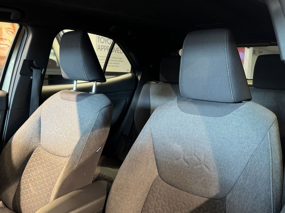 Toyota Yaris Cross usata a Brescia (15)