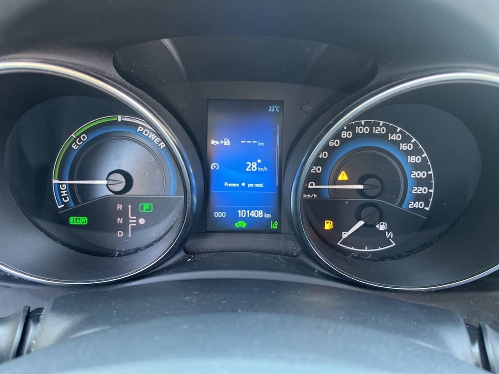 Toyota Auris usata a Ragusa (12)