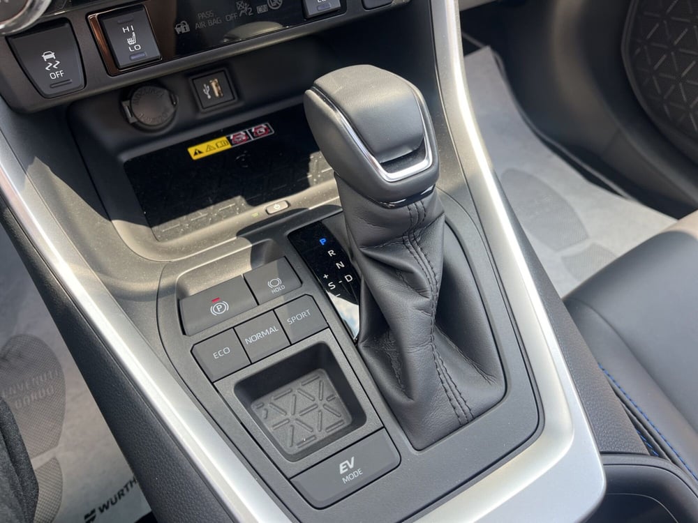 Toyota Rav4 nuova a Ragusa (15)