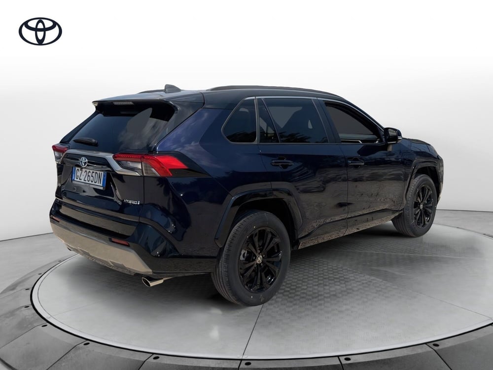 Toyota Rav4 nuova a Ragusa (3)