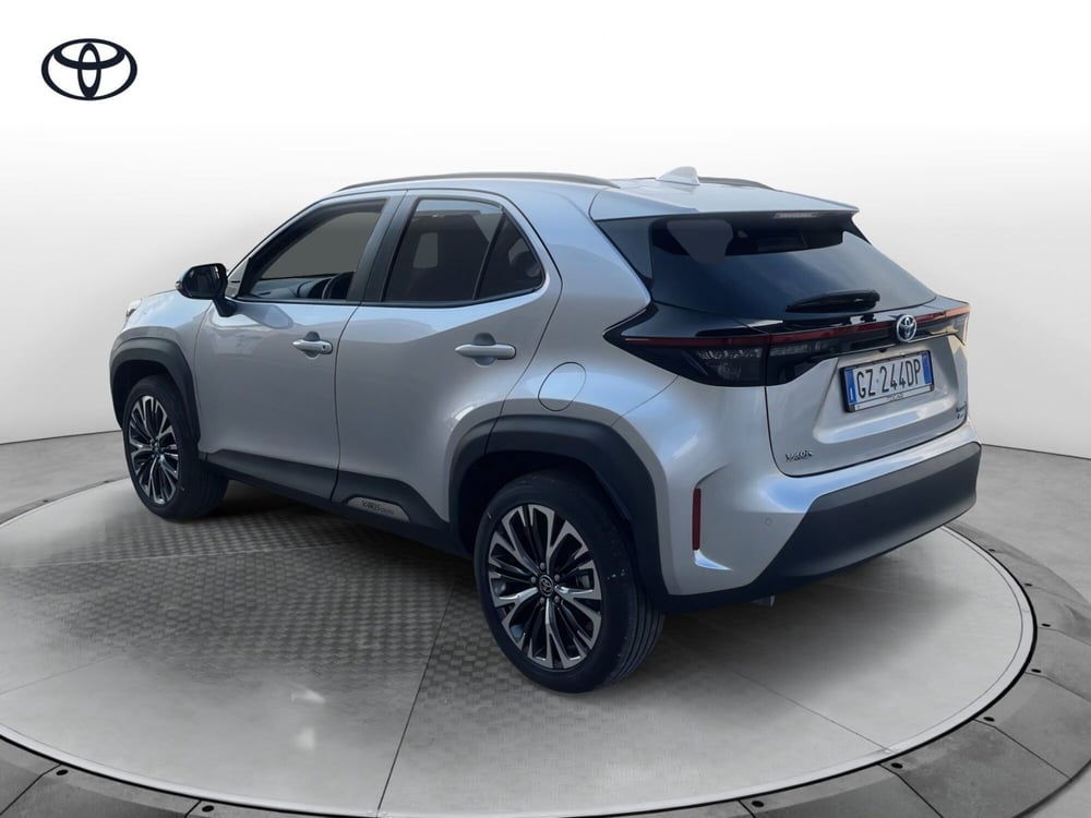 Toyota Yaris Cross nuova a Ragusa (4)