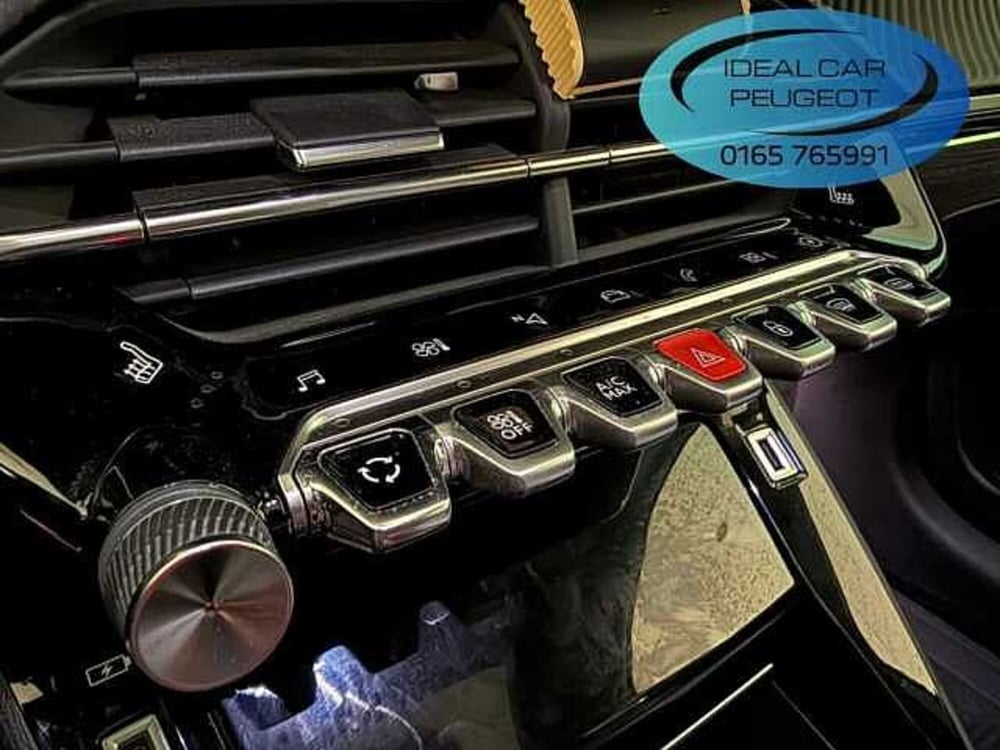 Peugeot 208 usata a Aosta (14)
