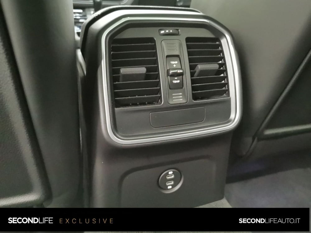 Porsche Macan usata a Chieti (11)
