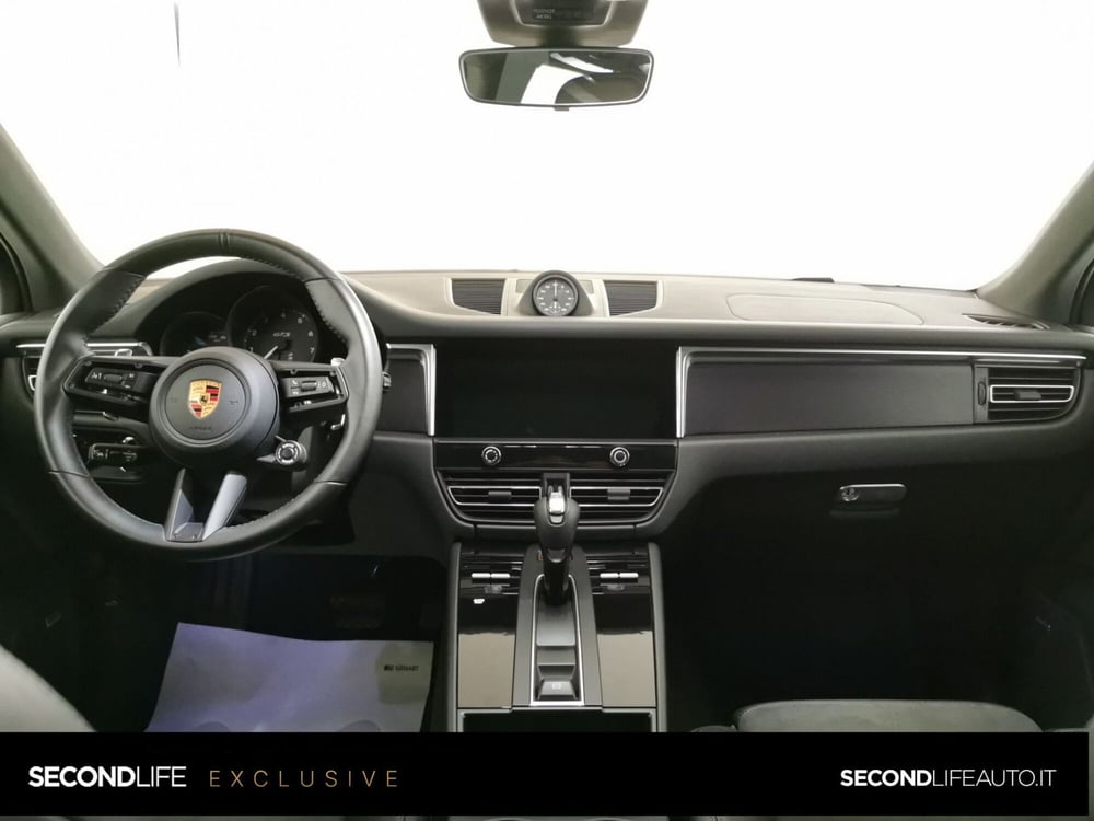 Porsche Macan usata a Chieti (9)