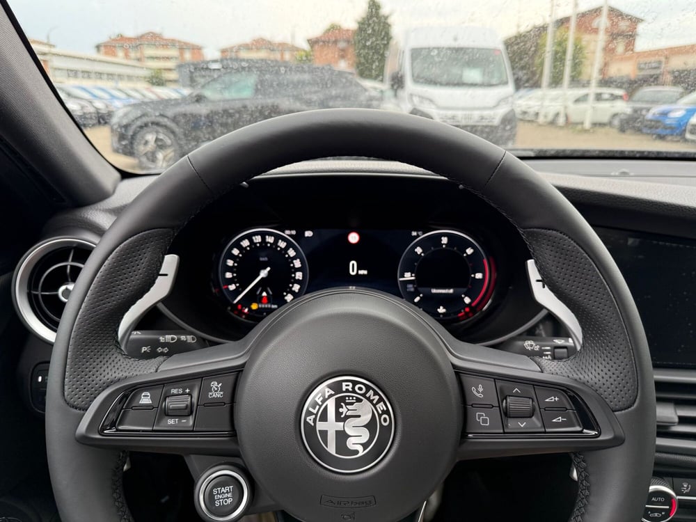 Alfa Romeo Giulia nuova a Reggio Emilia (20)