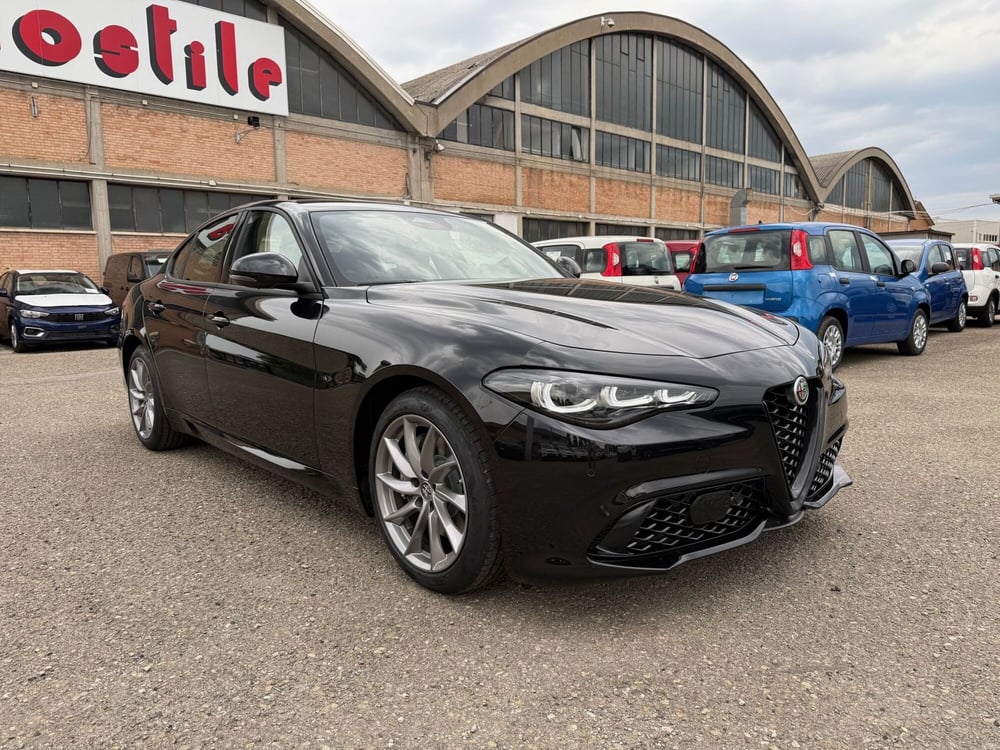 Alfa Romeo Giulia nuova a Reggio Emilia (3)
