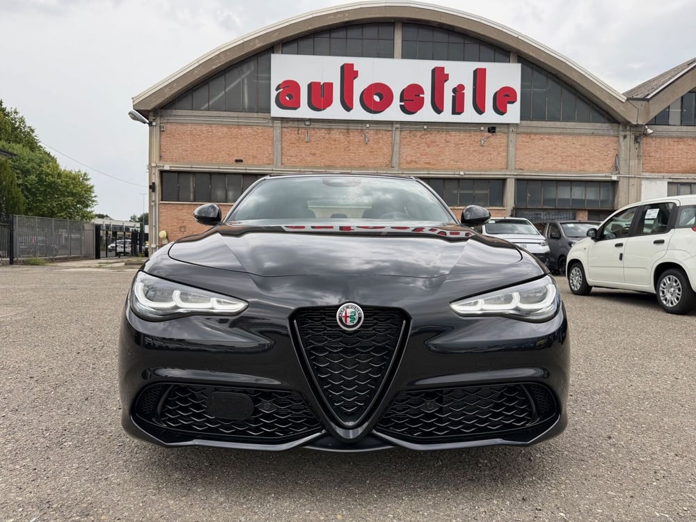 Alfa Romeo Giulia nuova a Reggio Emilia (4)