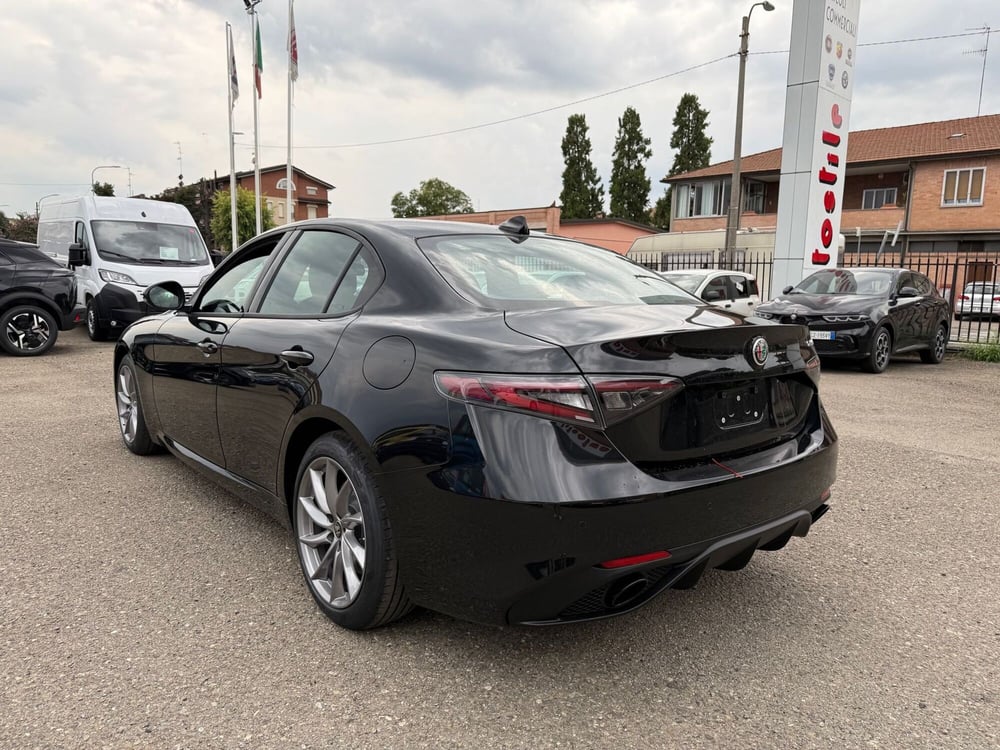 Alfa Romeo Giulia nuova a Reggio Emilia (7)