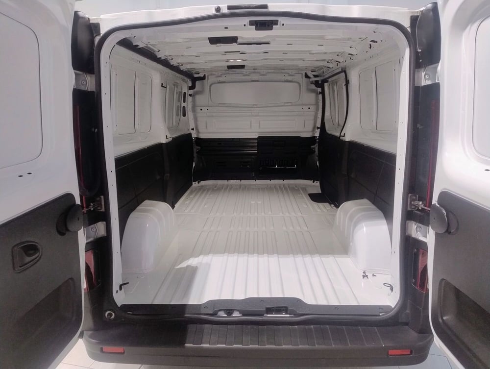 Nissan Primastar Furgone nuova a Bologna (6)