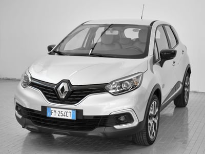 Renault Captur TCe 12V 90 CV Business del 2019 usata a Prato