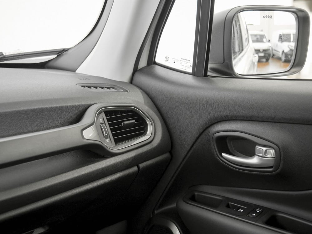 Jeep Renegade usata a Prato (16)