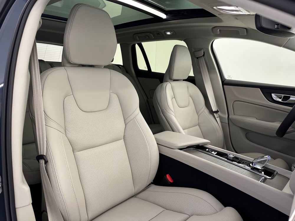 Volvo V60 nuova a Bergamo (10)