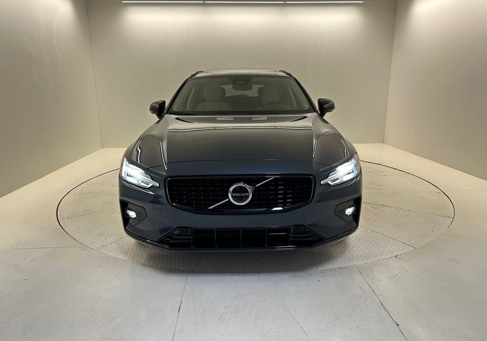 Volvo V60 nuova a Bergamo (8)