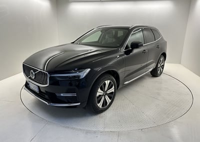 Volvo XC60 T6 Recharge AWD Plug-in Hybrid automatico Plus Bright del 2025 usata a Bergamo