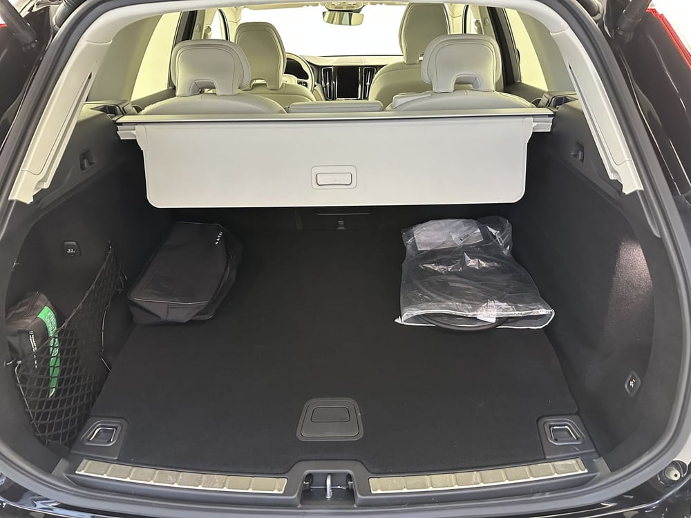 Volvo XC60 usata a Bergamo (11)