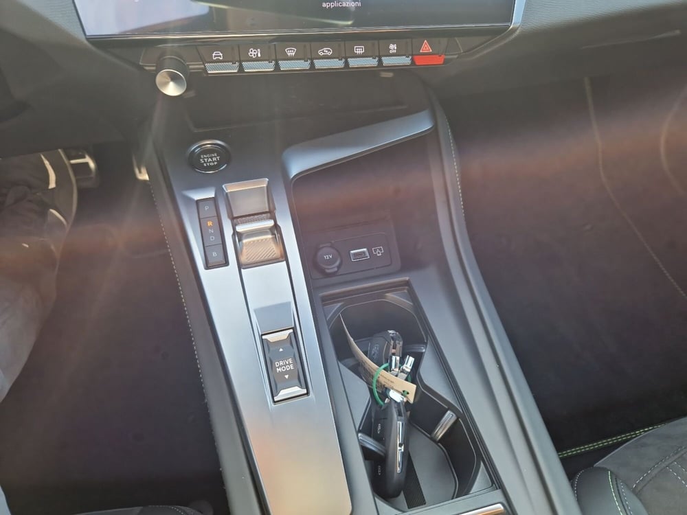 Peugeot 408 usata a Parma (18)