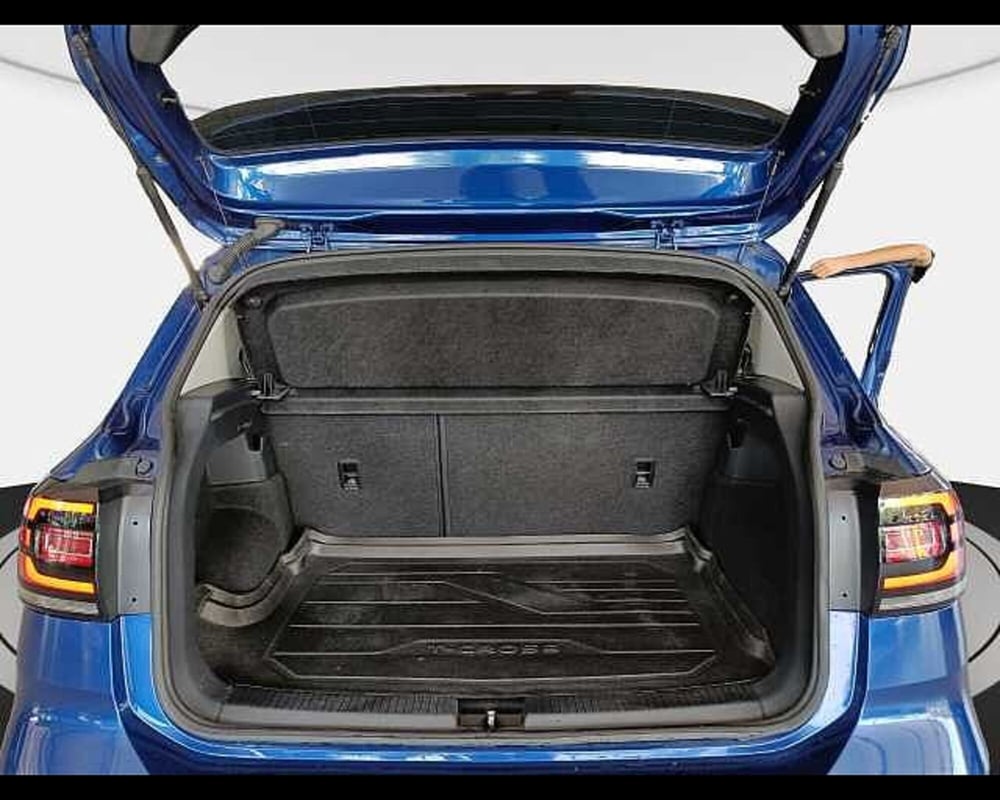 Volkswagen T-Cross usata a Roma (11)