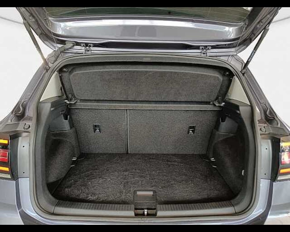 Volkswagen T-Cross usata a Roma (11)