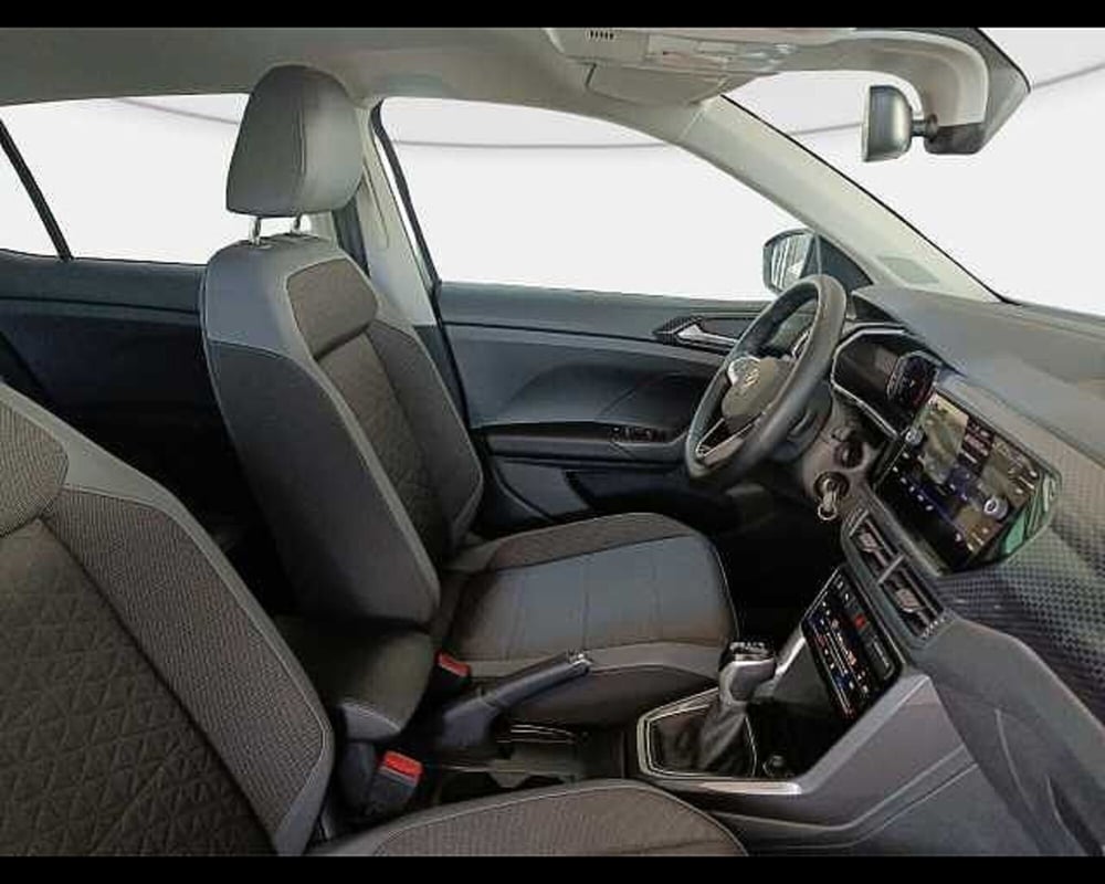 Volkswagen T-Cross usata a Roma (8)