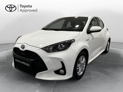 Toyota Yaris 1.5 Hybrid 5 porte Energy del 2021 usata a Curno