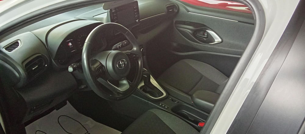 Toyota Yaris usata a Bergamo (17)