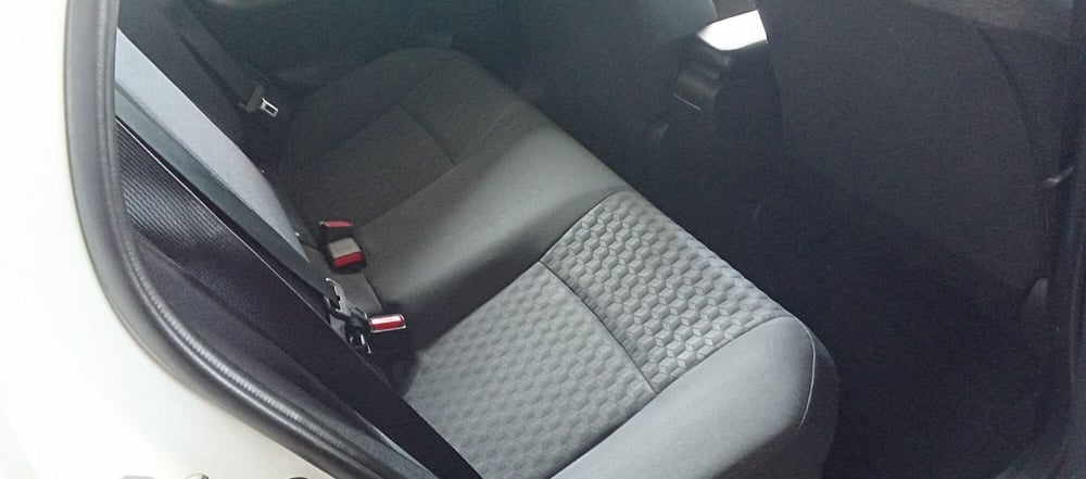 Toyota Yaris usata a Bergamo (7)