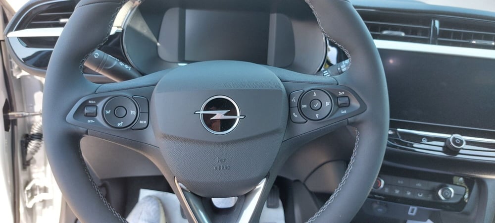 Opel Corsa nuova a Frosinone (10)