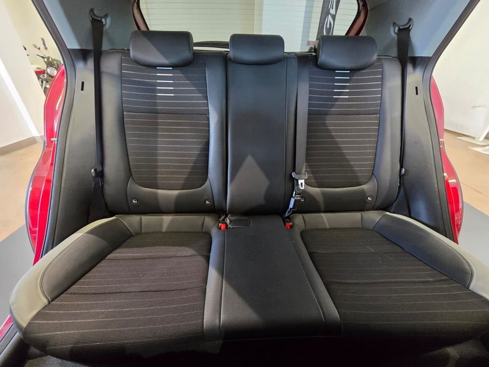 Kia Stonic usata a Rimini (11)
