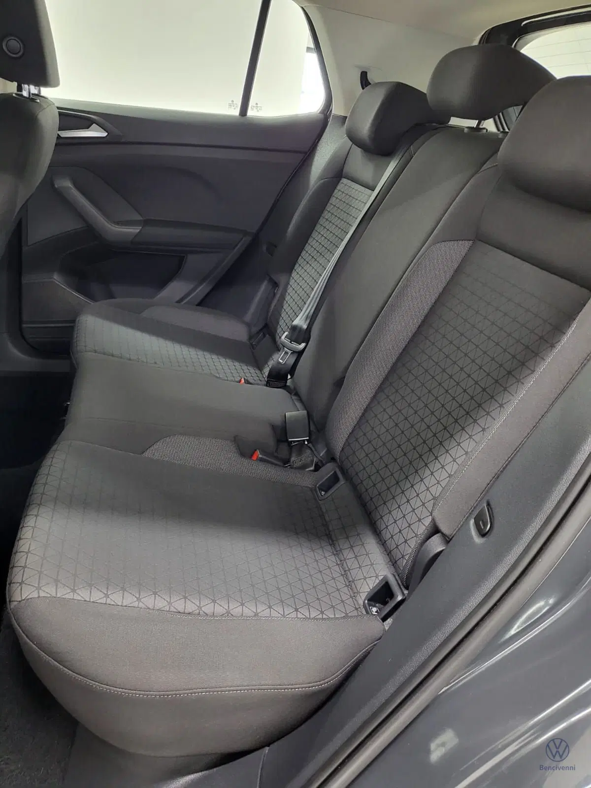 Volkswagen T-Cross usata a Catanzaro (12)