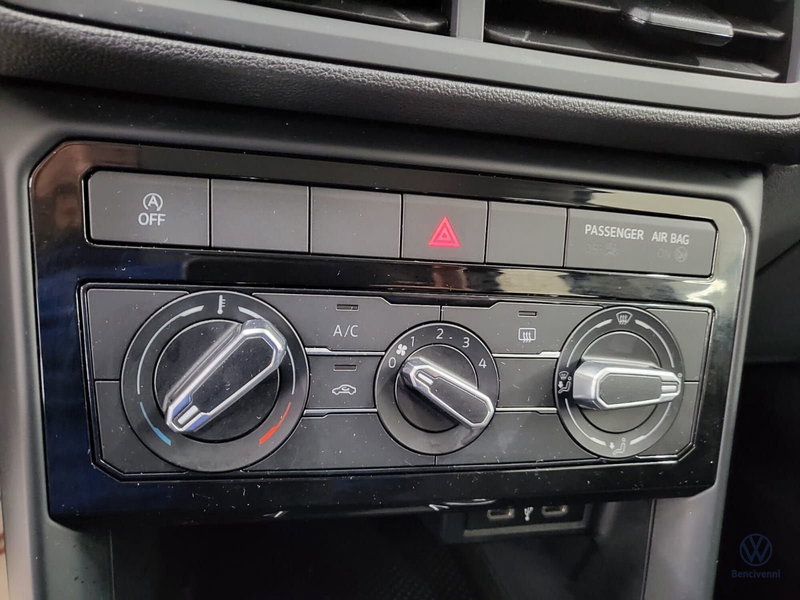 Volkswagen T-Cross usata a Catanzaro (17)