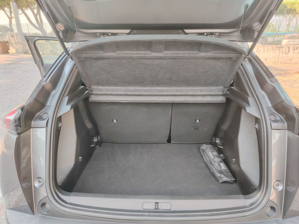 Peugeot 2008 usata a Massa-Carrara (11)