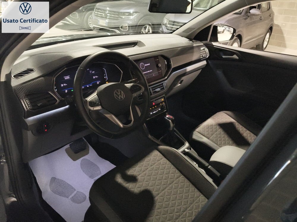 Volkswagen T-Cross usata a Genova (14)