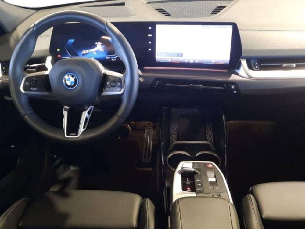 BMW iX2 usata a Verona (11)