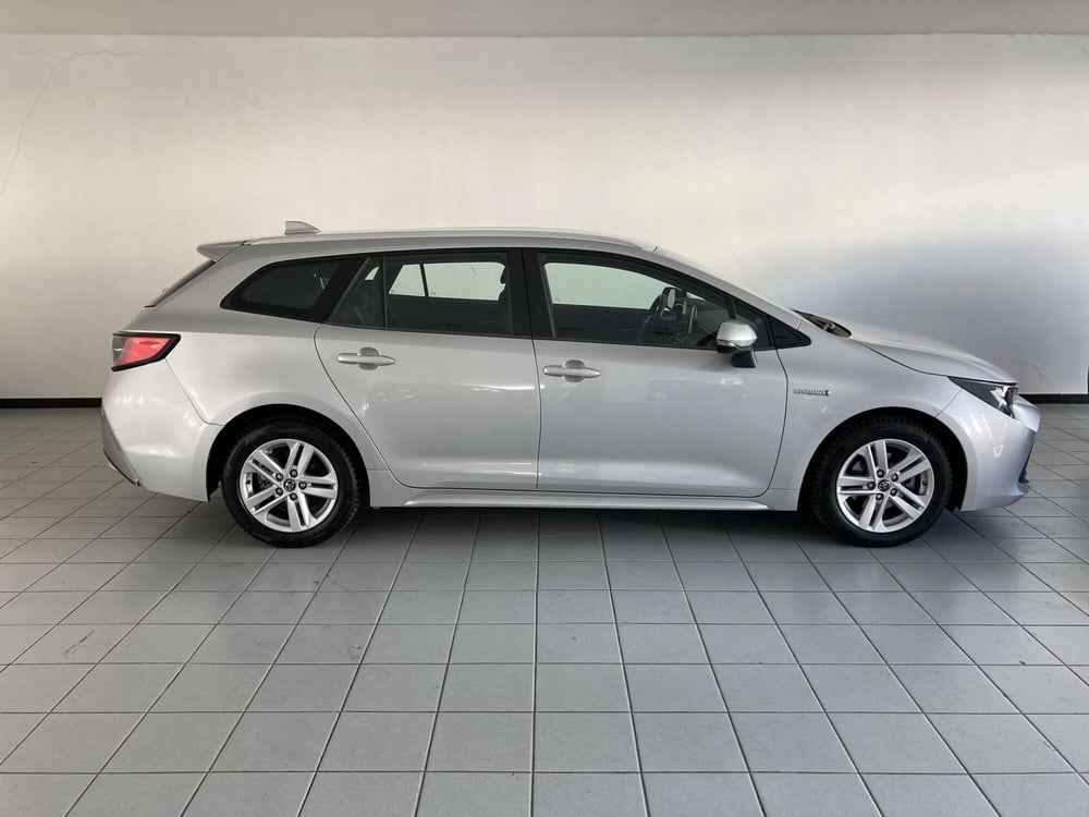 Toyota Corolla usata a Barletta-Andria-Trani (4)