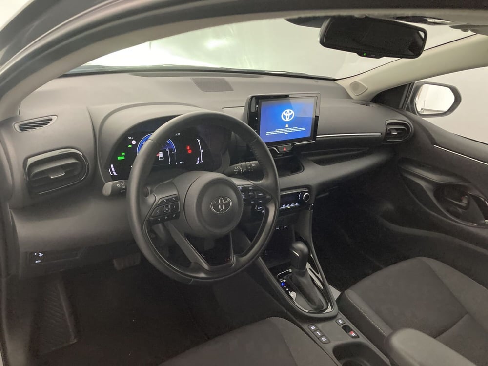 Toyota Yaris usata a Barletta-Andria-Trani (10)